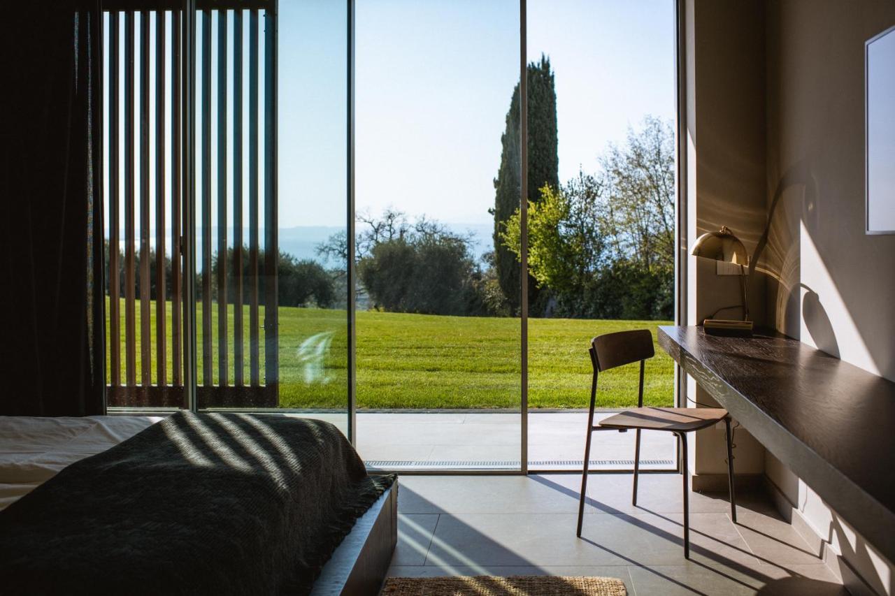 Residenza Cavaion Villa Calmasino Eksteriør billede